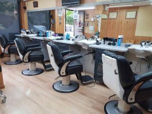 Abdón Peluquería De Caballeros Barbería en Cáceres