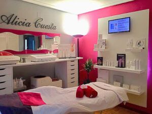 Alicia Cuesta Salud y Belleza Microblading en Cuenca