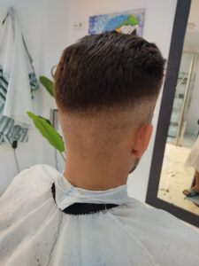 Barbería - Peluquería Hombre Luis Espigares Barbería en Granada