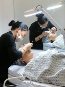 Centro de Belleza - Bellesa i Ungles Centro de Manicura en Barcelona