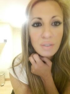 Cívico Peluquería y Estética Microblading en Jaén