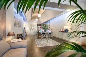 Clínica Ajenjo Mesoterapia en Sevilla