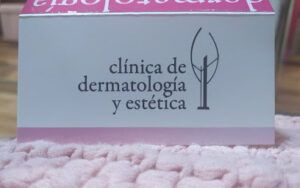 Clínica de Dermatología y Estética Dr. López de Ayala Tratamiento de Acné en Burgos