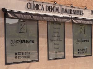 Clínica Dental Barrantes - Especialistas en Ortodoncia Colocación de Brackets en Cáceres