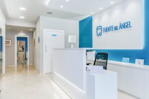 Clínica Dental Fuente del Ángel | Dentista Colocación de Brackets en Huesca