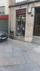 De la Torre Peluquero Barbería en Orense