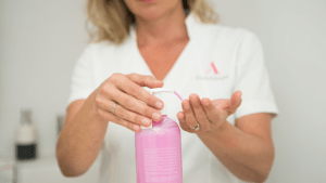 Dra. Eva Alonso - Médico estético Coolsculpting en Almería