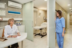 DRA. INMA COSTA Mesoterapia en Barcelona