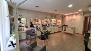 Gala Estética y bienestar Centro de Manicura en Huesca