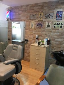 Gómez Ahumada By Javi Perruquers Peluquería en Lérida