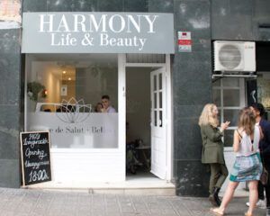 Harmony Life & Beauty. Centro de Estética y terápias Microdermoabrasión en Barcelona