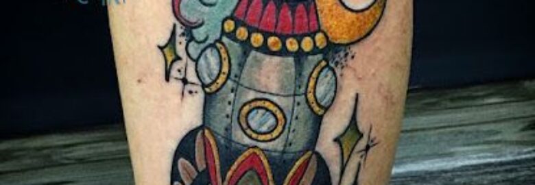 Love and Riot Tattoo – Almería