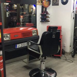 Mamen Jaén peluqueria y barber shop Peluquería en Jaén
