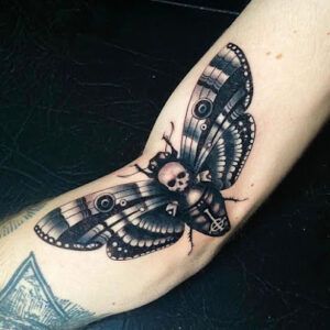 Morgan Tattoo & Piercing Tatuajes en Gerona