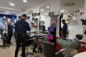 Peluquería A. March Hombre/Mujer Peluquería en Barcelona