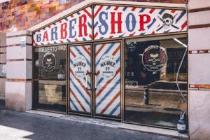 Peluqueria Caballeros Núñez 77 Barbero Barbería en Huelva