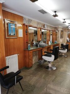 Peluquería De Caballeros La Ideal Peluquería en Teruel