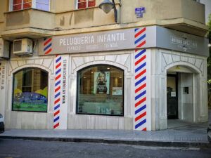 Peluquería Hombre Y Mujer Niños. Antonio López e Hijo Peluquería en Málaga