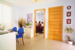 Praxis Escuela de Quiromasaje Masajes Terapeuticos en Sevilla