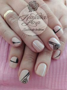 Salon de Belleza Natalia Lora Microblading en Cádiz