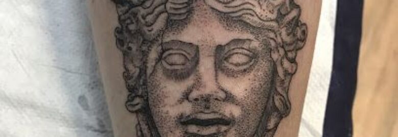 Shangri-la electric Tattooing – Jaén