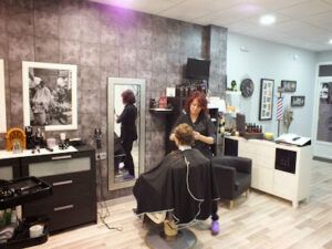 Tu Barbería - Peluquería de Caballeros Peluquería en Jaén